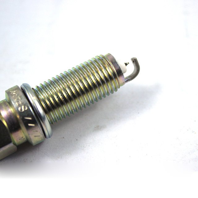 Iridium Spark Plug 90919-01253 SC20HR11 50000 Kilometers for Toyota COROLLA RAV4 YARIS PRIUS AVENSIS