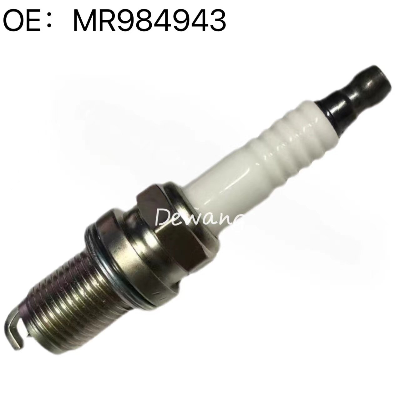 MR984943 SK20PR-A8 High Quality spark plug For MITSUBISHI PAJERO GALANT cars MR984943