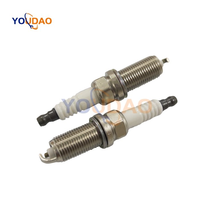 9091901235 K20HR-U11 9091901236 MN128362 Wholesale Price Car Spare Parts Spark Plug 90919-01235