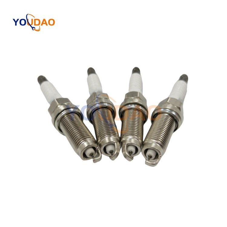 22401ED71B FXE20HE11 High Quality Spark Plug 22401-ED71B For NP300 L33Z T32Z T32 NP300 D23F