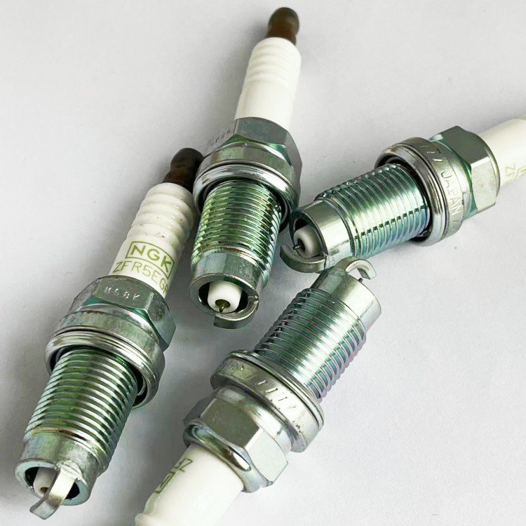 Spark Plugs Bujias LZFR6AP11GS 12120038349 12120037663 Car Engine Part Iridium Spark Plug for bmw