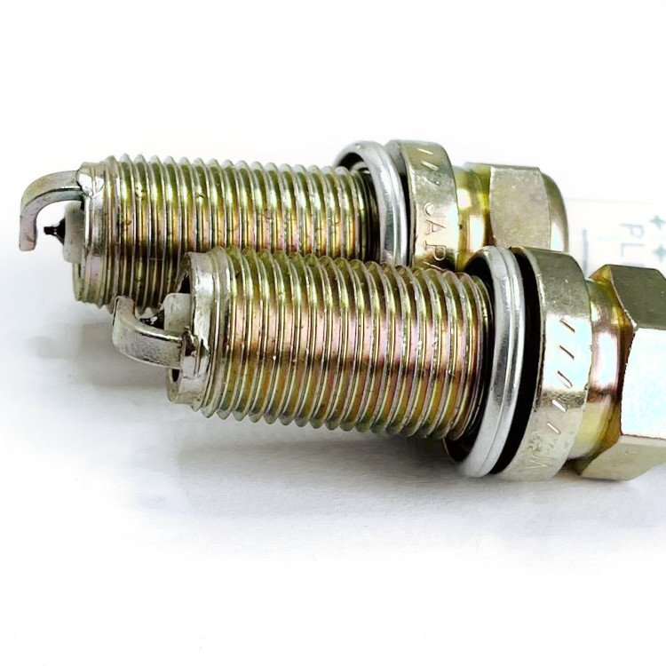 Manufacturer direct sales 22401-53J05 22401-IP116 22401-IVAIC for ngk spark plugs for Nissan