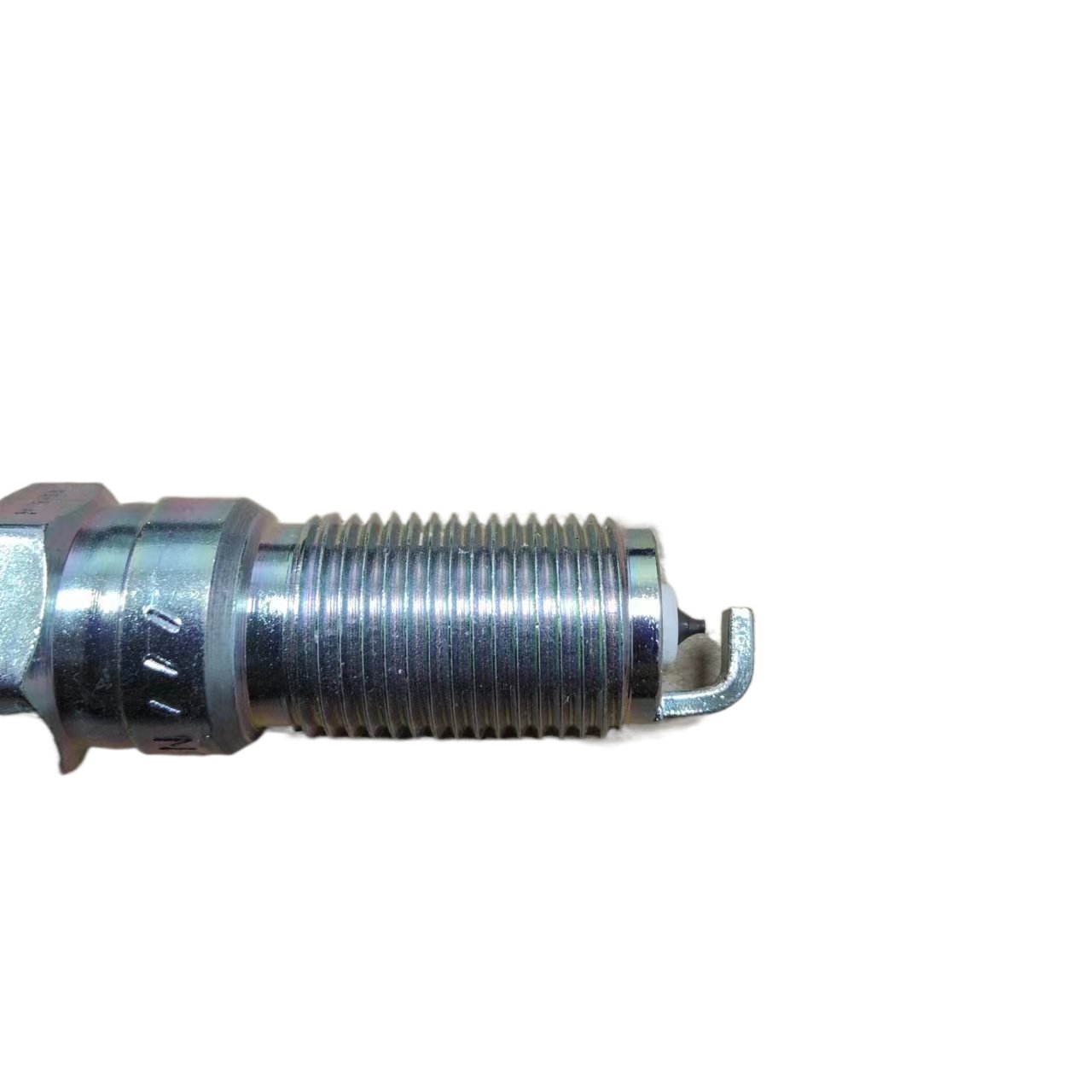 High quality spark plugs L3Y218110 LFY118110 LFJD18110 suitable for Mazda 6 CX7 M3 Ruiyi
