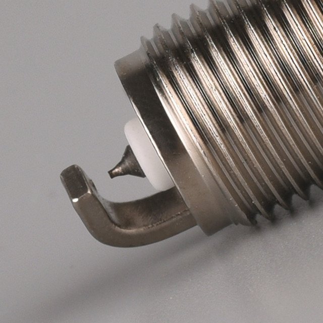 OEM A 004 159 64 03 Z6S113320 Manufacture auto engine systems single spark plug