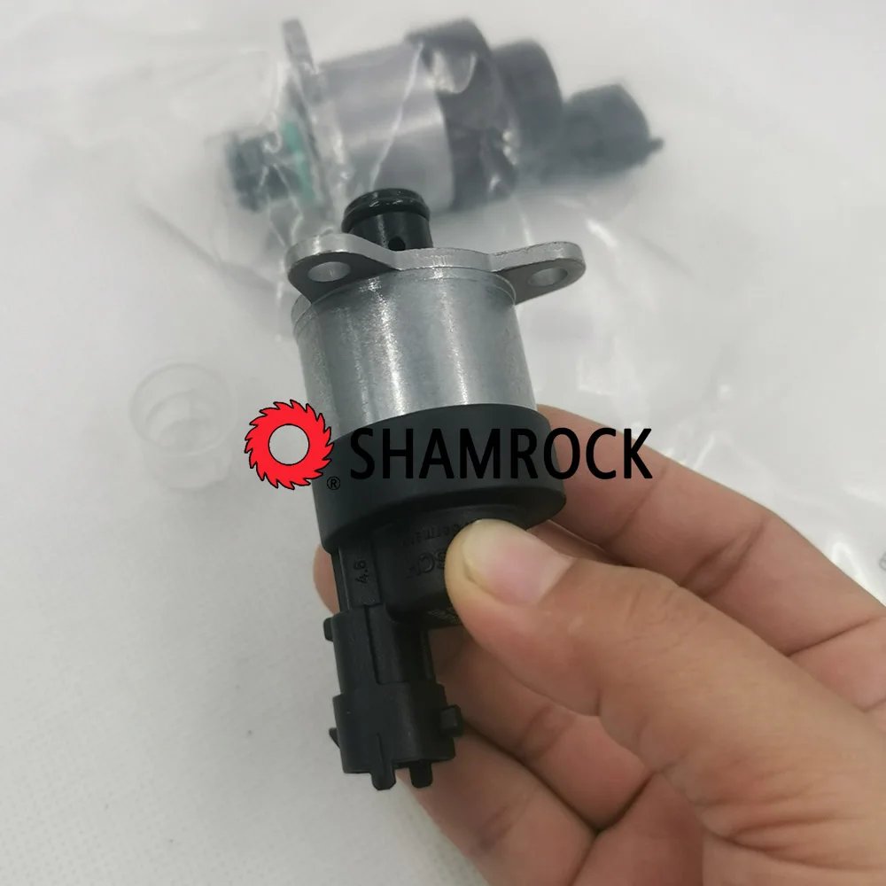 Original Fuel Pressure Regulators OEM 0928400678 0 928 400 678 0445010190, 0445010149, 331003A000, 0445010347