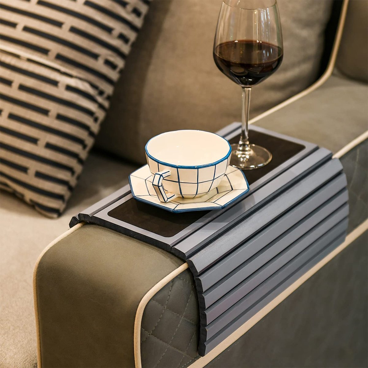 Bamboo Sofa Clip Table Bamboo Sofa Armrest Tray Coffee Coaster Foldable Sofa Arm Tray Flexible Couch Arm Tray Table