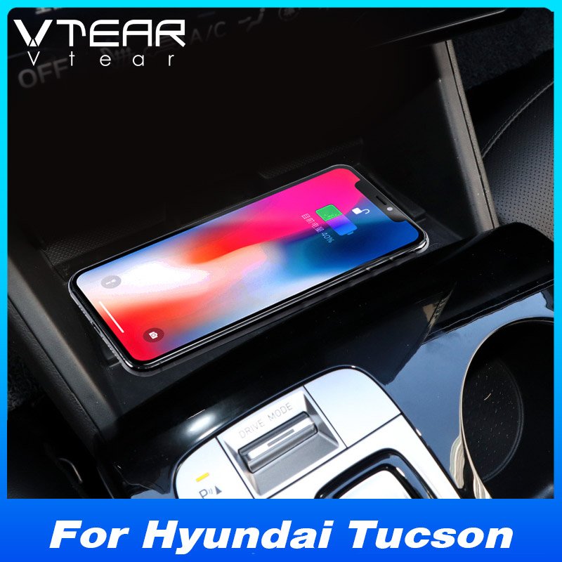 15w Car Qi Wireless Charger for Hyundai Tucson Nx4 2021 2022 Accessories Phone Fast Charger Plate Holder Car Modification Parts