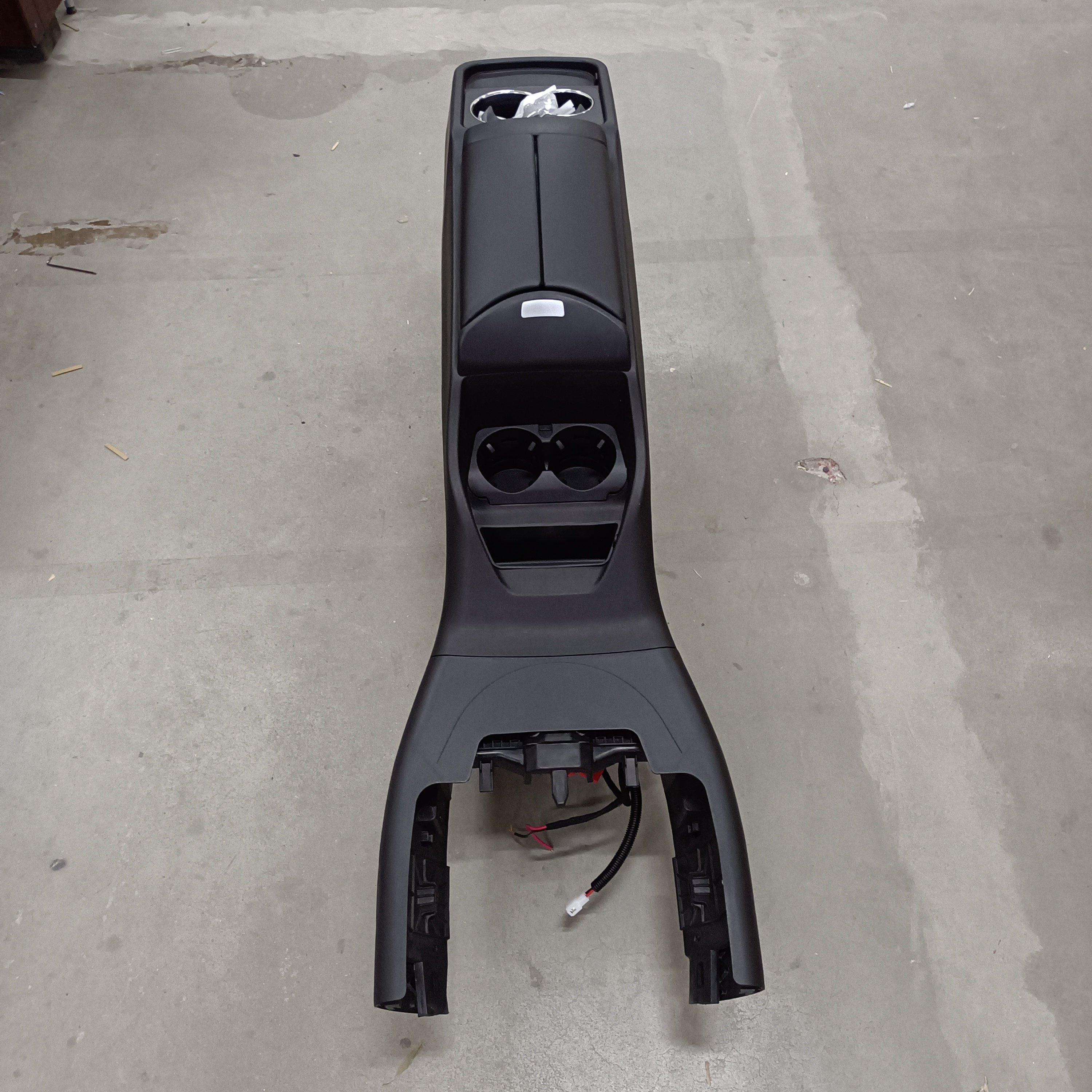 Storage Box Armrest for V260 V250 Vito V-class Central Suitcase Storage Box Armrest Remoulded Inside Car Storage Box Car