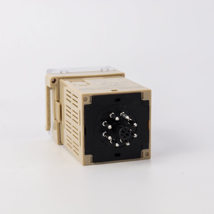 Miniature Time Relay with 220V Switch Function Sealed Epoxy for Auto Protective Usage
