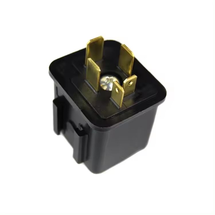 Hot Selling Isuzu Spare Parts 8982597790 Auto Relays Relay for Computer Board