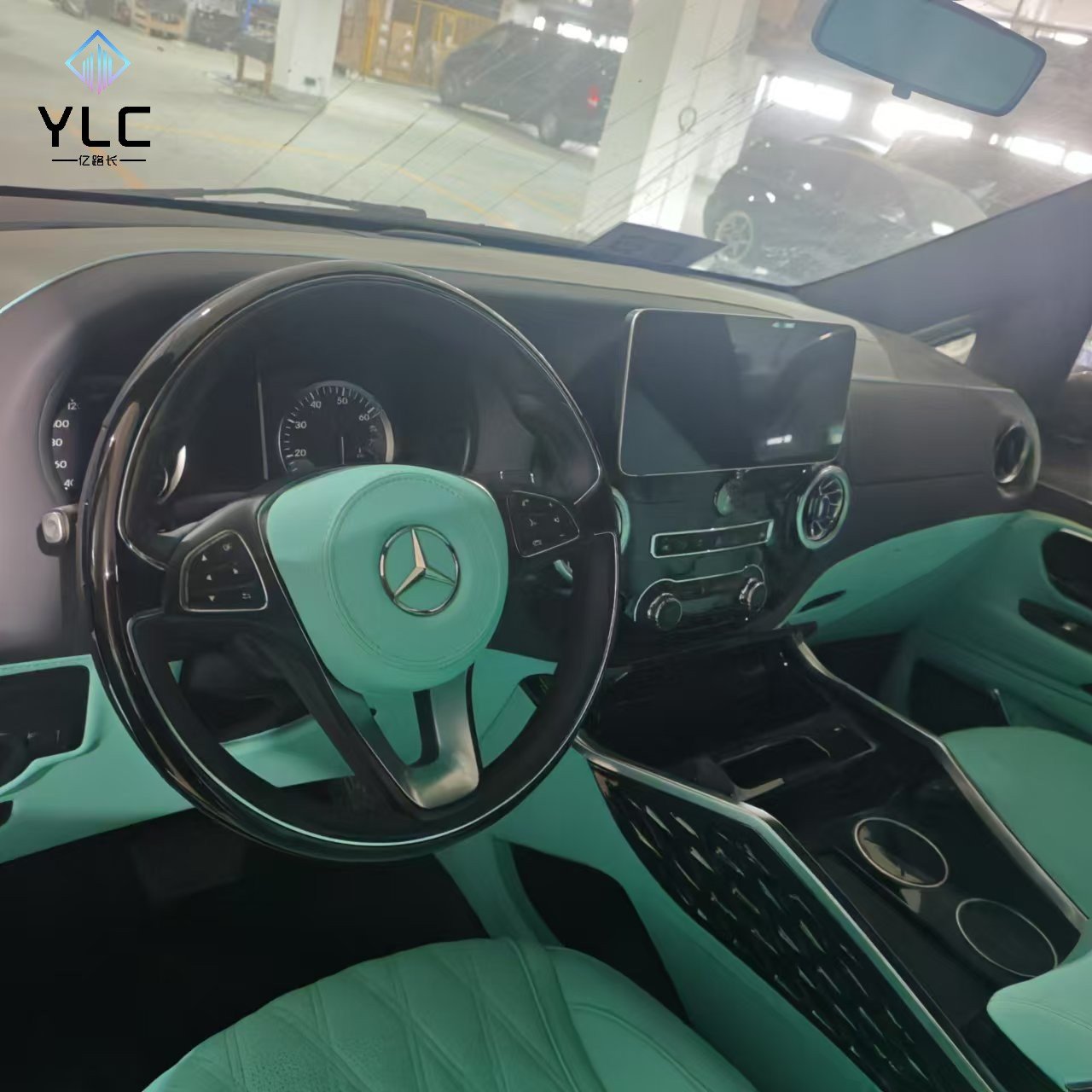 YLC Factory Auto Van Rear Seats Kit with Armrest Console Box Car Folding VIP Car Seat Table for V Class Vito Metris