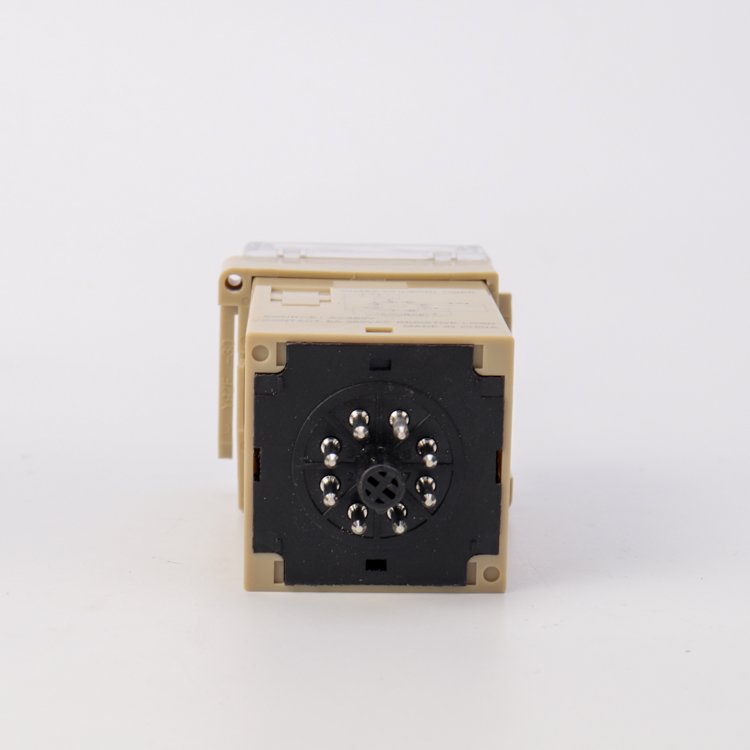DH48S-2Z Miniature Time Relay with 220V Switch Function Sealed Epoxy Protected for Protective Usage