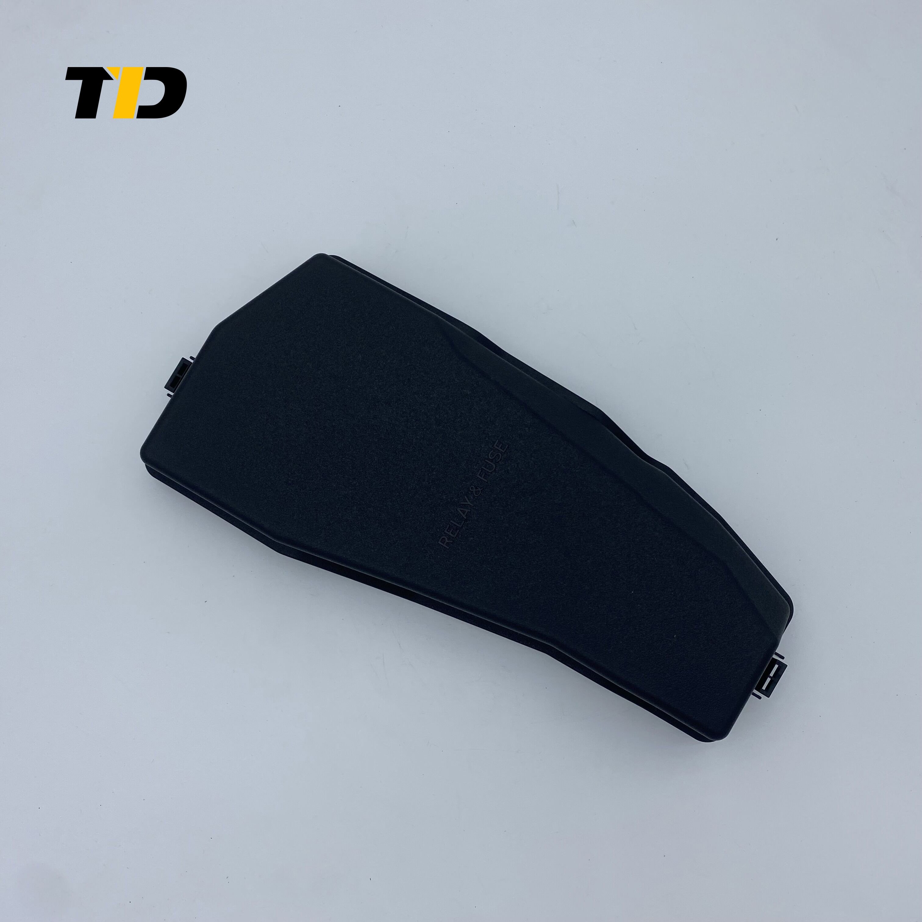 82662-06730 Cover Relay Block for Toyota Camry 82662-06760 82662-06770 82662-06480 82662-06490 82662-06550