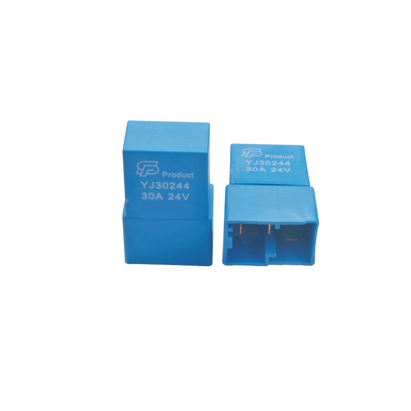 Automotive Car Relay 23x15.5x22mm 30A (4 or 5 Pins) Universal 24V Auto Relay