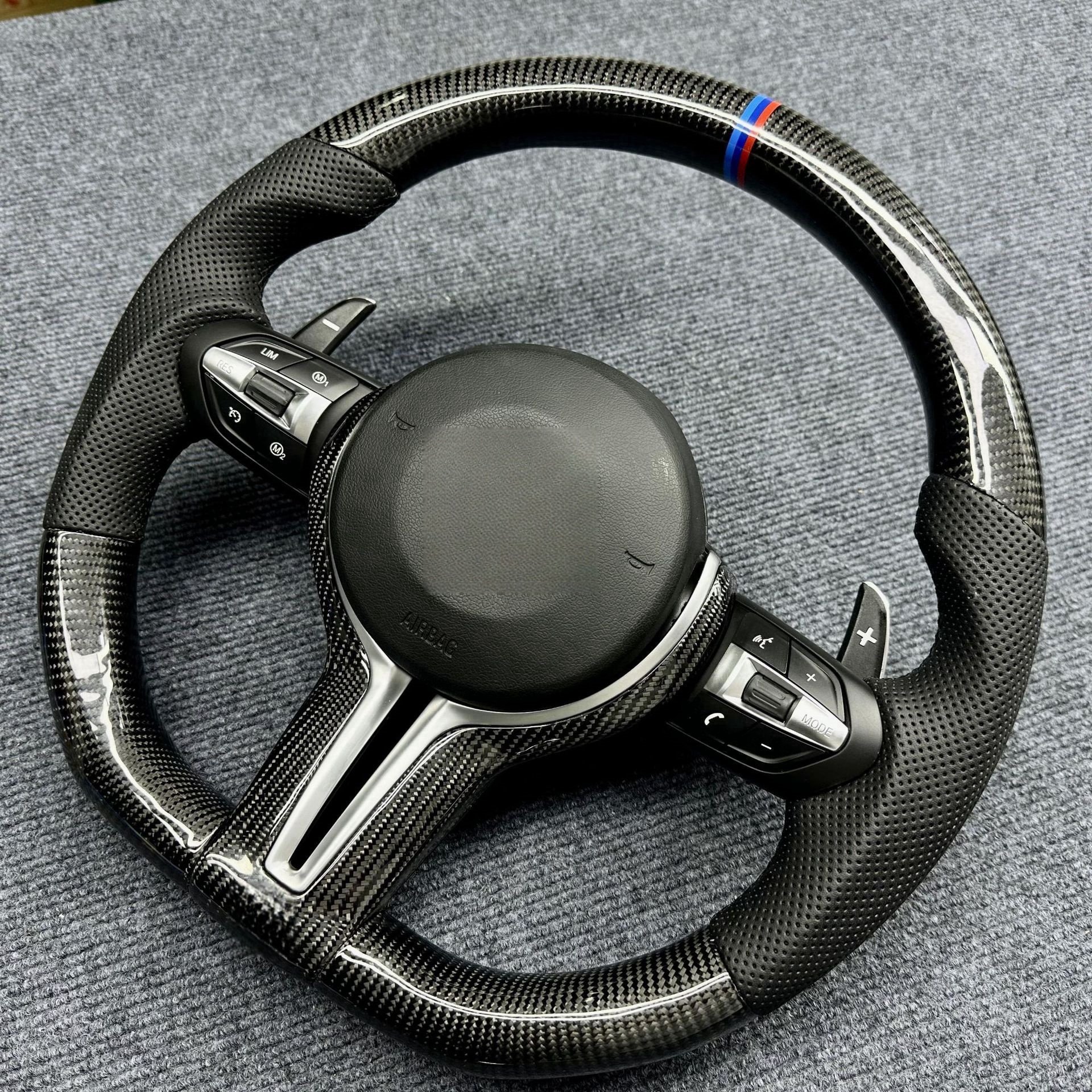 Factory Wholesale Price Alcantara Carbon Fiber Steering Wheel m Performance For BMW 3 Series E90 E91 E92 E93 car steering wheel