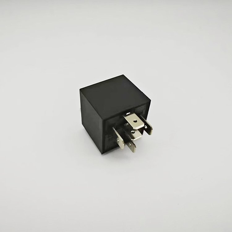 QIANJI JD1939 4-Pin 12V 40A Cube Remote Control Auto Relays New Condition Automotive Relay for Cars