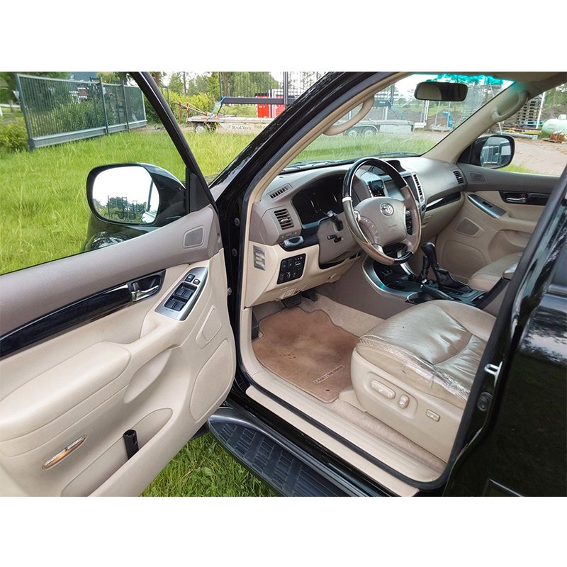 Hot Selling Car Accessories Leather Car Steering Wheel For Toyota Land Cruiser Prado 120 j120