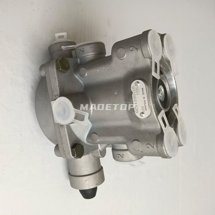 Zhuji Factory Wholesale Truck Parts Air Brake Valve Relay Valve 9710021520 1325335 for DAF