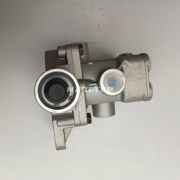 Zhuji Factory Wholesale Truck Parts Air Brake Valve Relay Valve 9710021520 1325335 for DAF