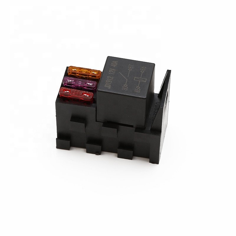 Hot Sale 4 Slots 1 Relay 3 ATC ATY Fuses 40A Auxiliary Power Fuse Box Junction Slot Socket Relay Box with for Jeep Motorcycle