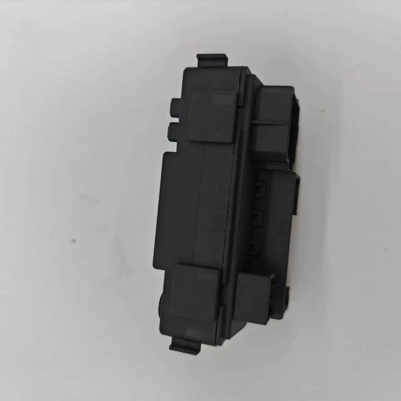 Hot Sale Engine Fuse Box 91951-0Q000 91951 0Q000919510Q000 for Korean Cars