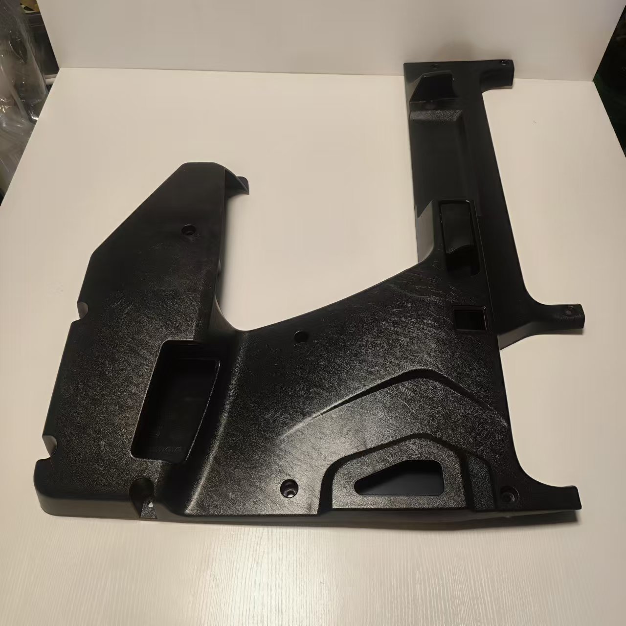 Heavy -duty Truck Truck Cab Parts Door Interior Panel DZ13241330210 DZ13241330220