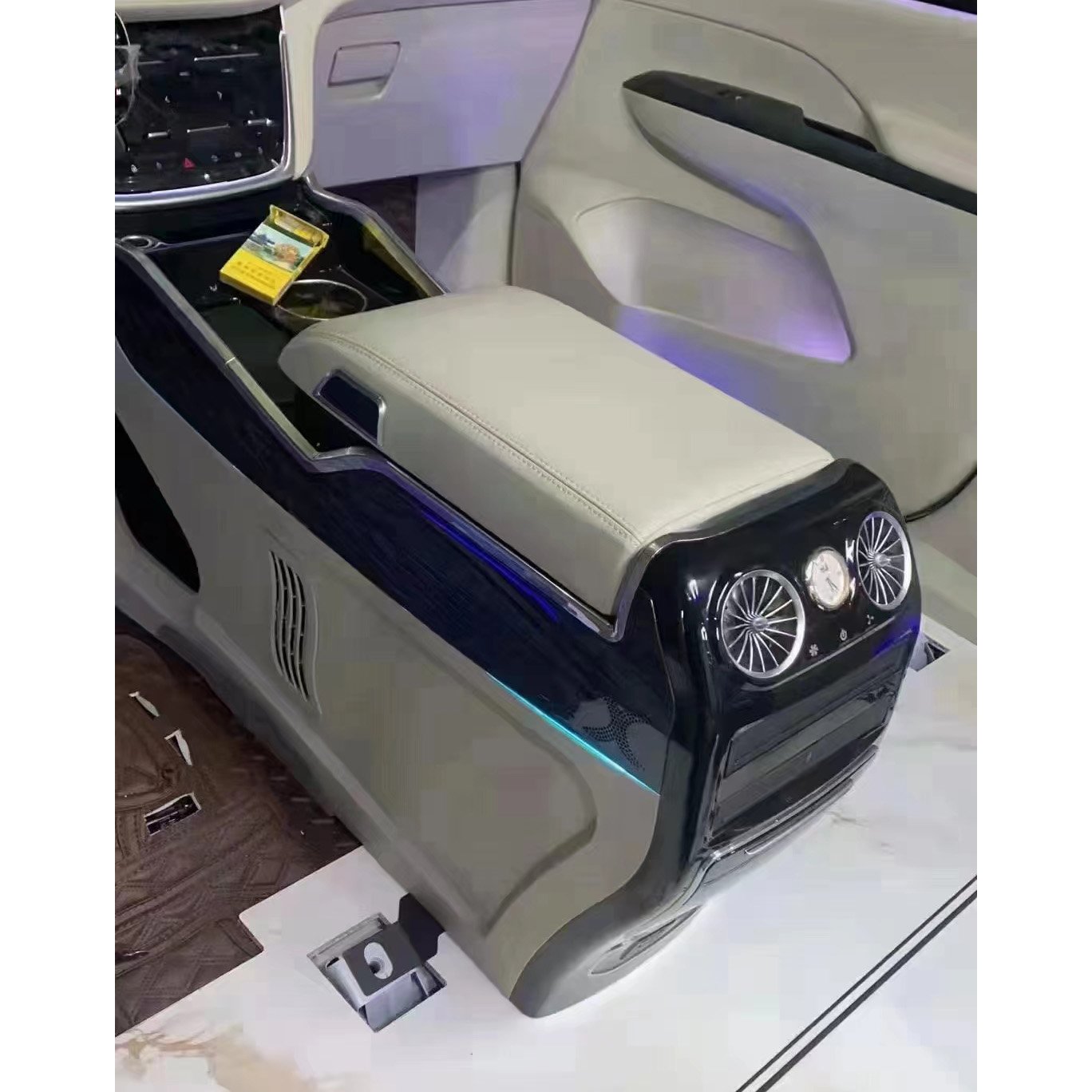 Car Accessories Custom Center Console Armrest With Refrigerator for VIto W447 Metris V250 V260