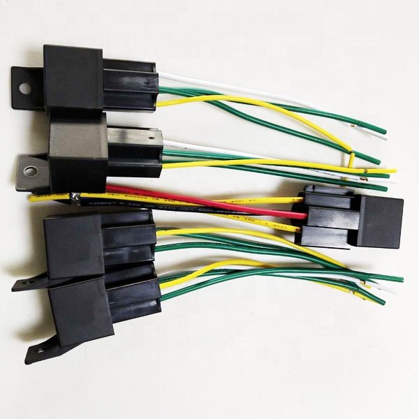 Zhongxian Factory Custom 5pins Connectors Auto Relays With Automotive Wire Harness