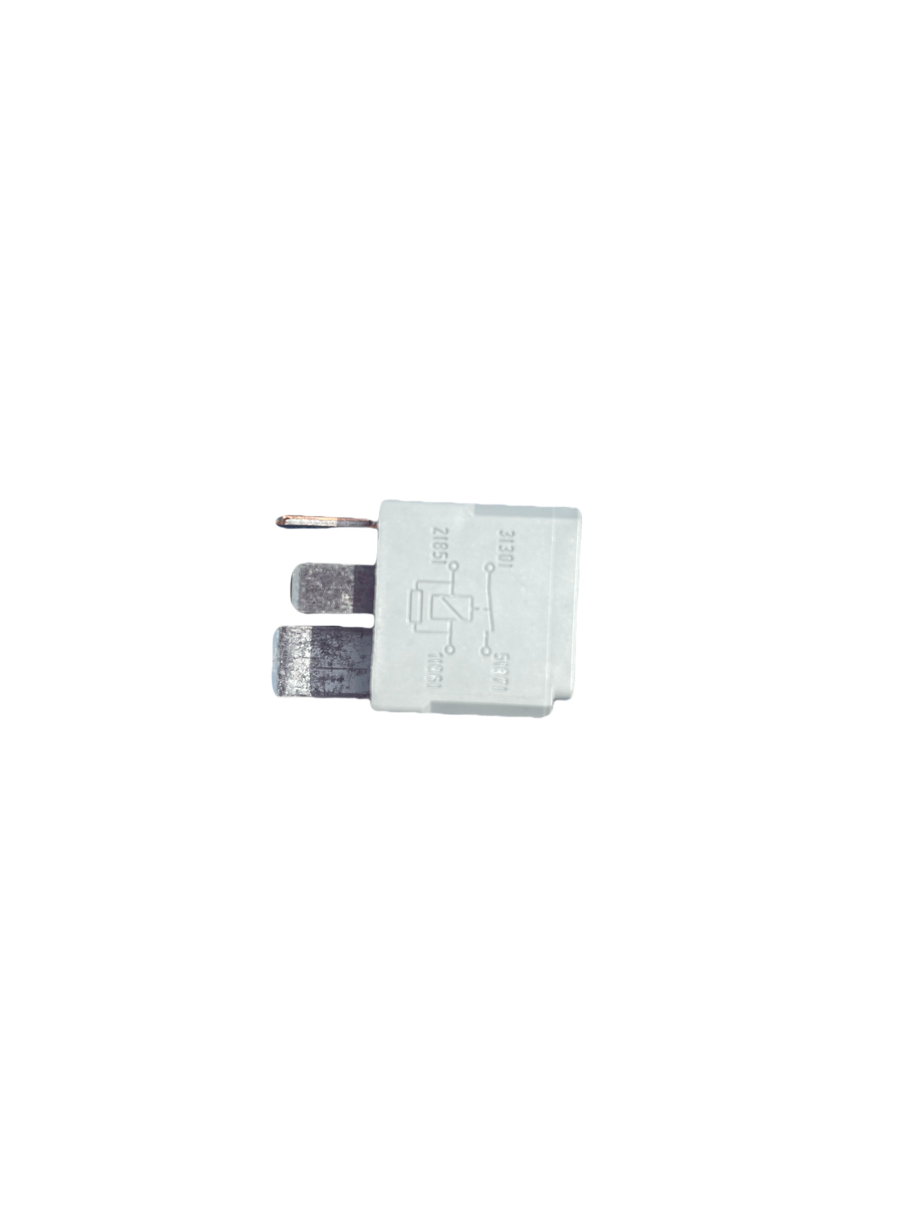Factory Direct Auto Parts Relay for Mercedes Benz Custom 12V New Condition Rated Current Model CLA 0025428819 W205 W206 W253