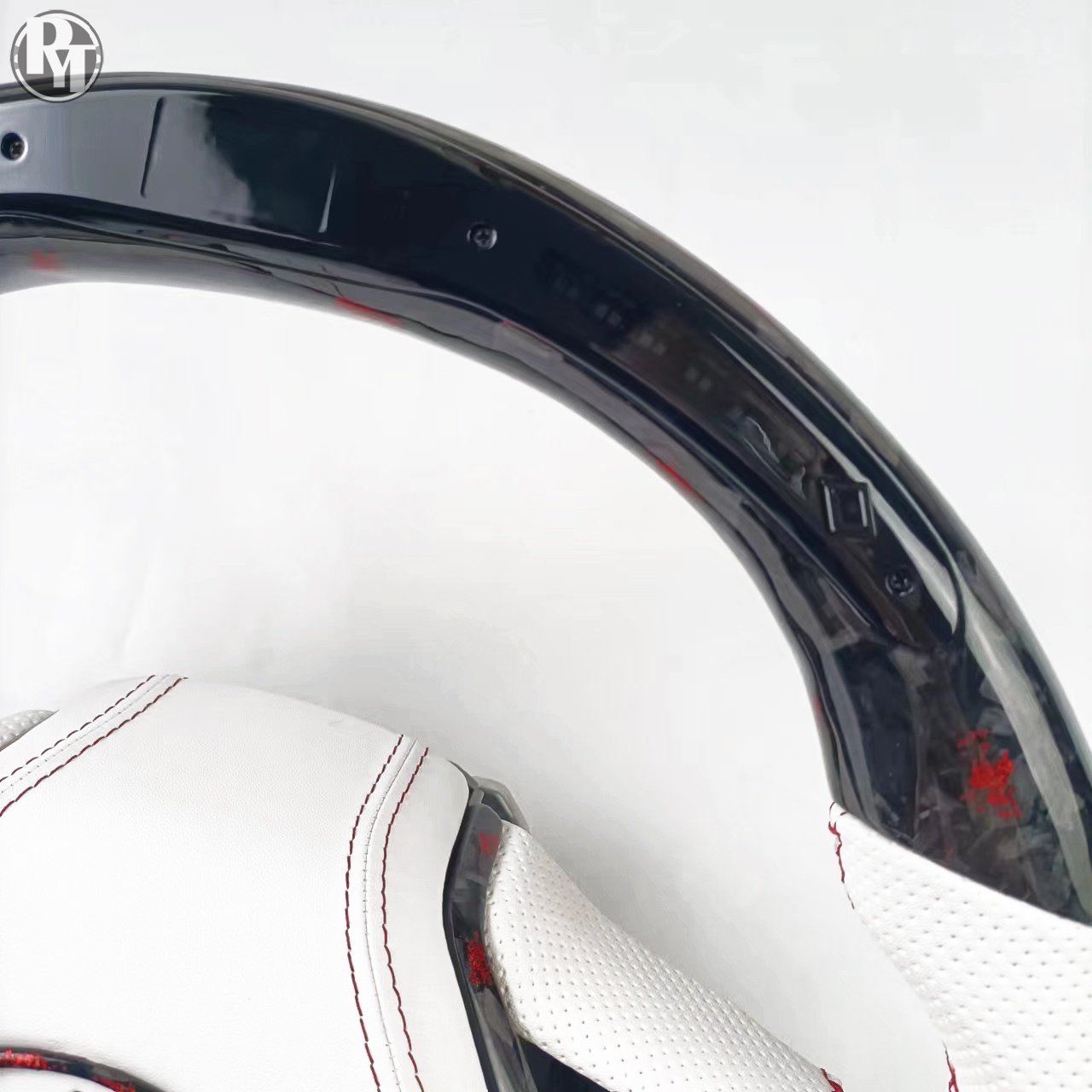 Car interior accessories carbon fiber steering wheel is suitable for Infiniti Q50 Q60 Q50L QX50 Q70
