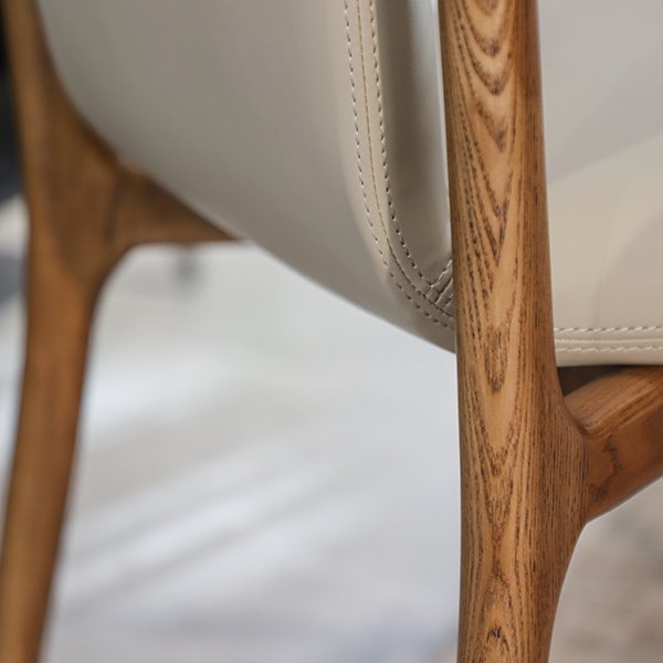 High Back Wooden Legs Chair With Armrest Upholstered Leather Arm Dining Lounge Stool Chair