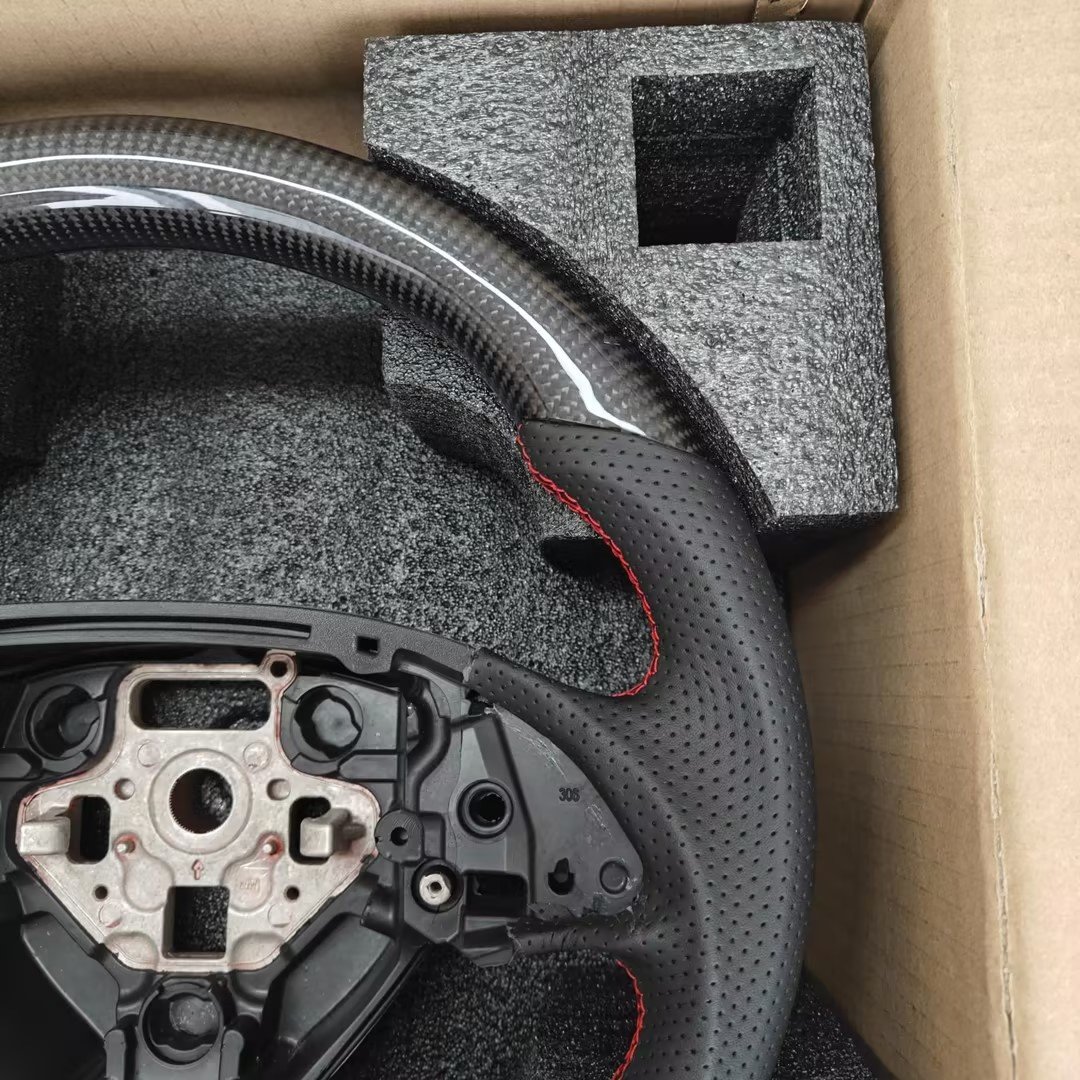 For Chevrolet Corvette C7 Interior Accessories For Cars Custom Sport Carbon Fiber Perforated Leather wholesale Steering Wheels
