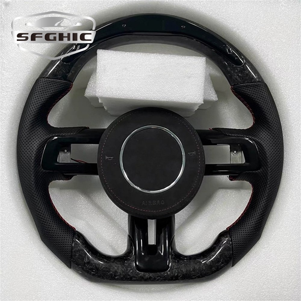 Factory Direct Sales Car Steering Wheel Car Accessories For Ford Mustang 2018 - 2022 LED Carbon Fiber Turning Steering Wheel