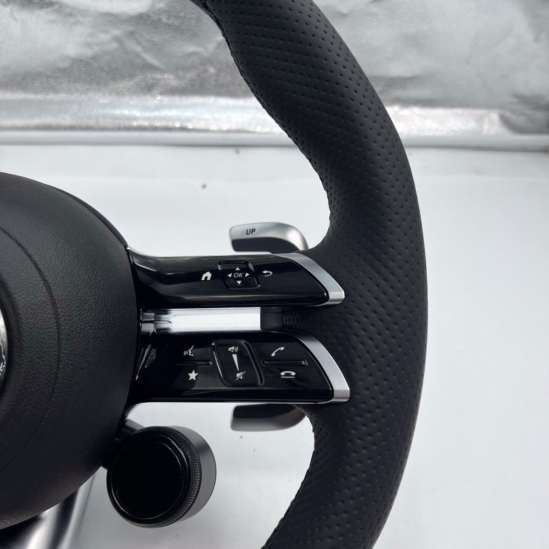 for Mercedes Benz AMG W204 W205 W212 W213 W217 W221 W222 W223 W166 W167 LED sports Alcantara Carbon Fiber Steering Wheel