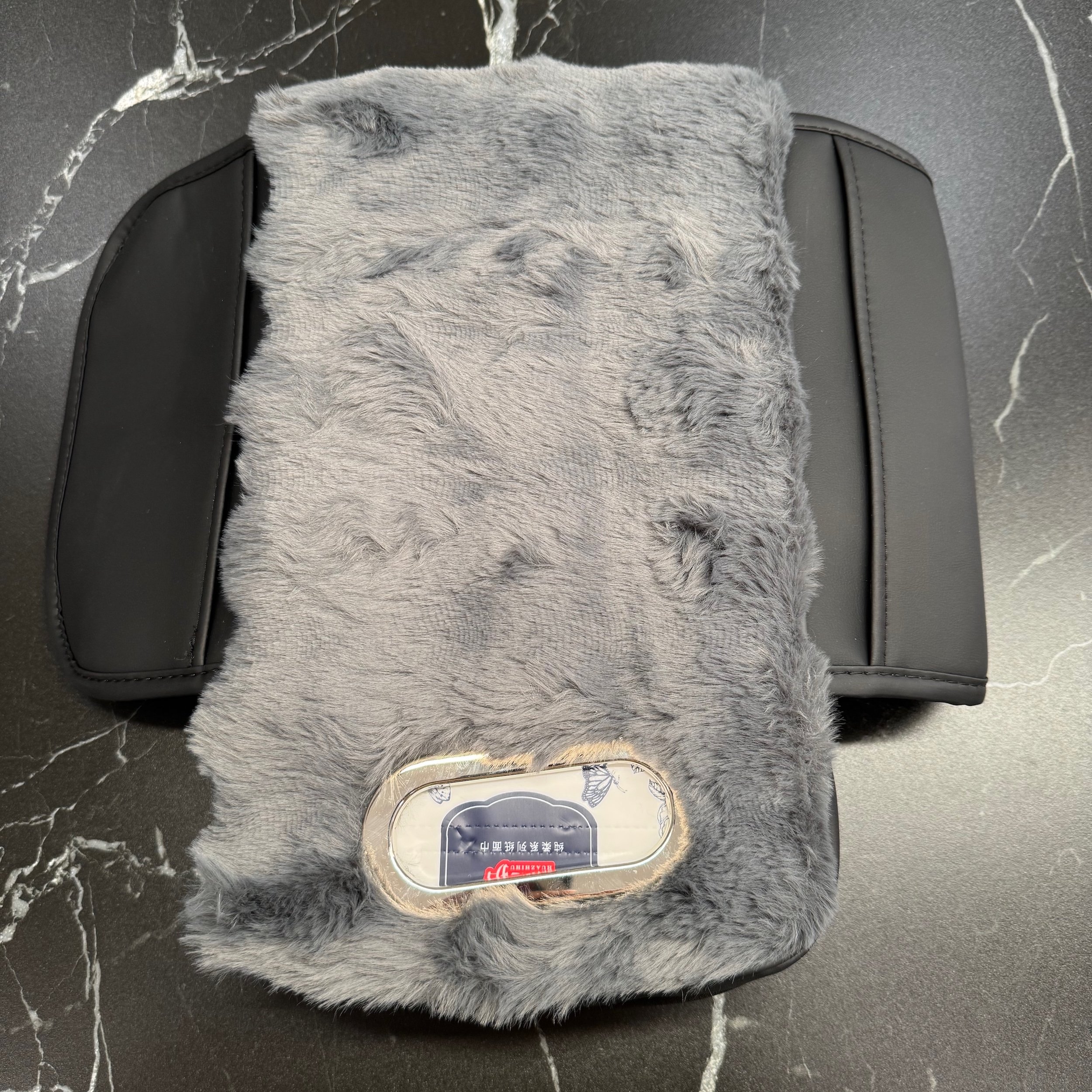 Upgrade Car Interior with Elegant NAPA Leather Fur Armrest Cushion Armrest Box with Tissues Auto Center Console Car Accessorizes