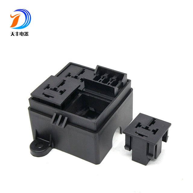 Free Combination Fuse Box Fuse and Relay Box Automotive DIY
