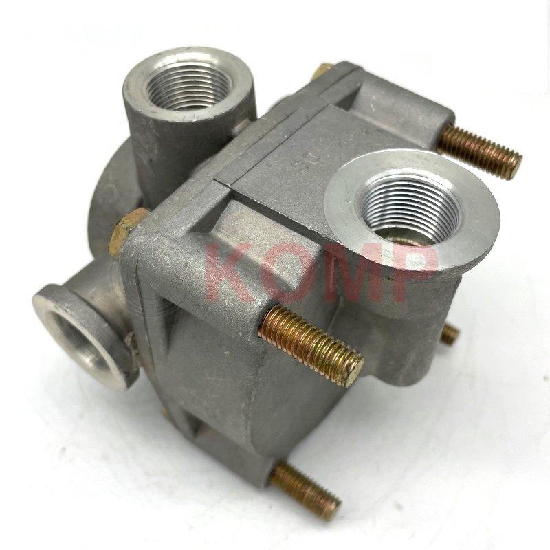 973 001 010 0 Truck Brake Air Relay Valve for BENZ IVECO RENAULT VOLVO DAF 42033849
