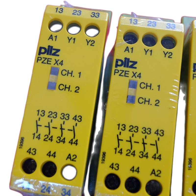 Original New Pilz 774585 Safety Relay Module PZE X4 24VDC 4n/o in Stock