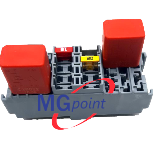 High Quality Auto Relay Box Main Distribution Units Module 8 Minival 4 Microrelay Car Truck Made in Italy