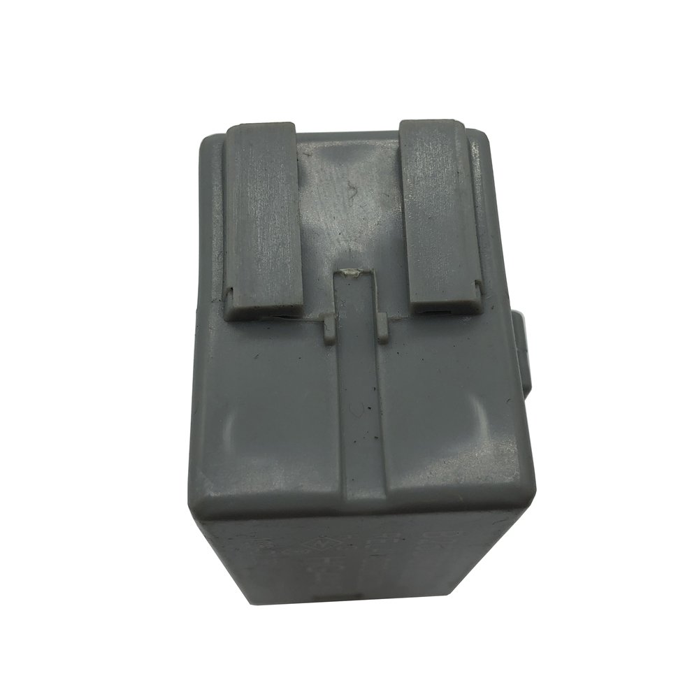 Auto Relay OEM B25D-67-830 B25D67830