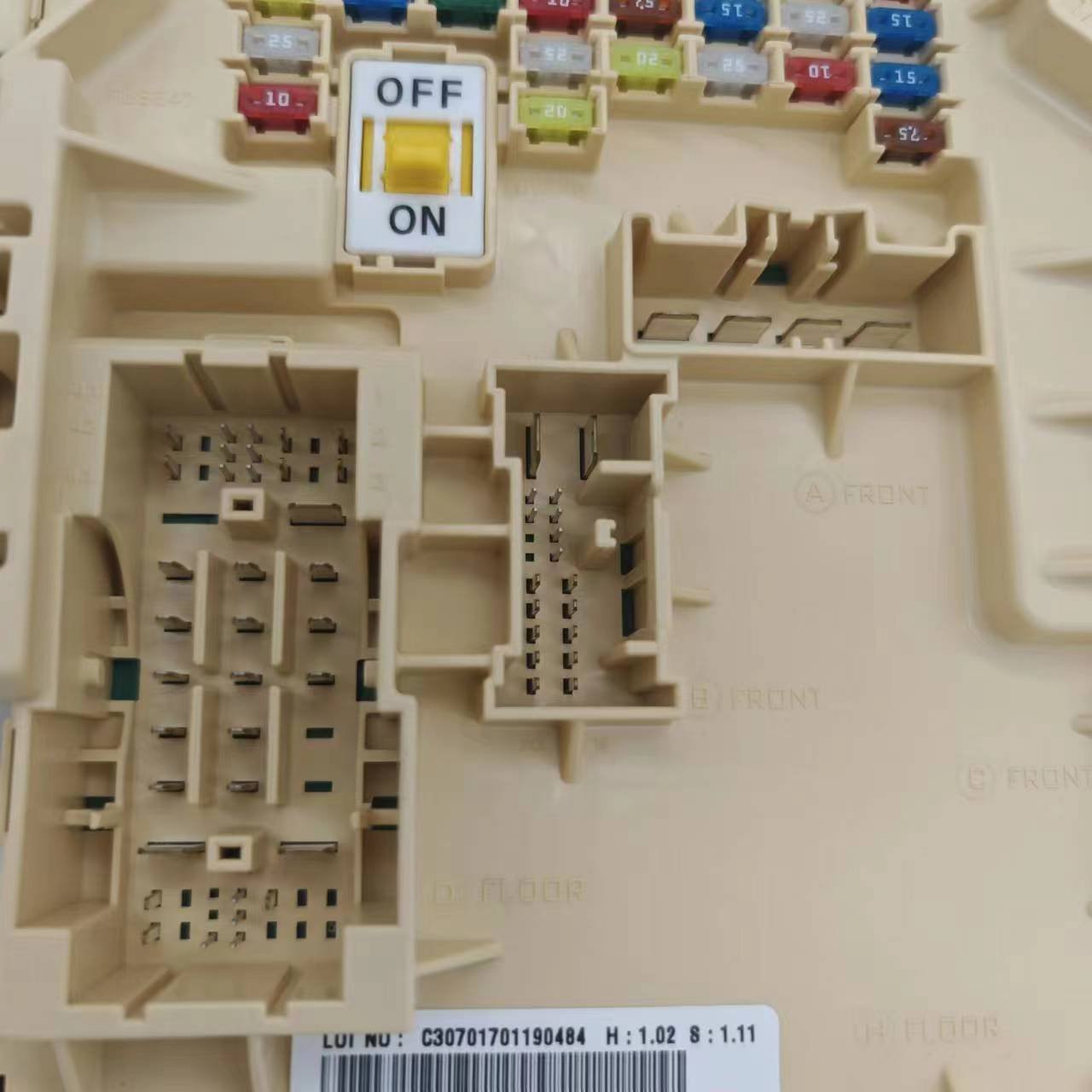 2015-2017 Modern Sonata Internal Wiring Fuse Box 91950-C2070 91950 C2070 91950C3070 91950 C3080 91950 C3030