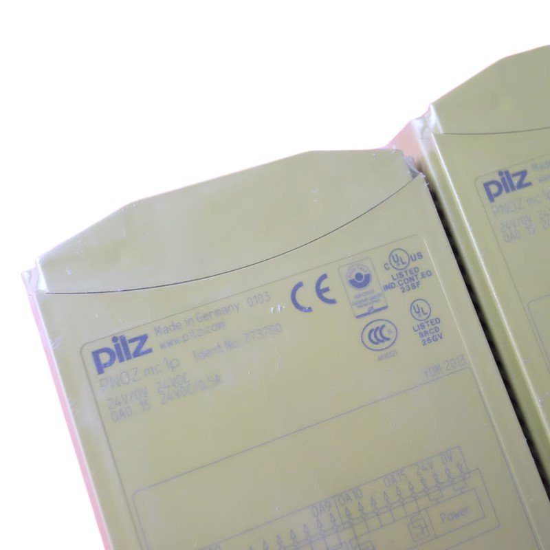 New Original Pilz 773700 Safety Module PNOZ MC1P Miniature Size 20A Switch With Voltage Relay Auto & Protective Features Stock