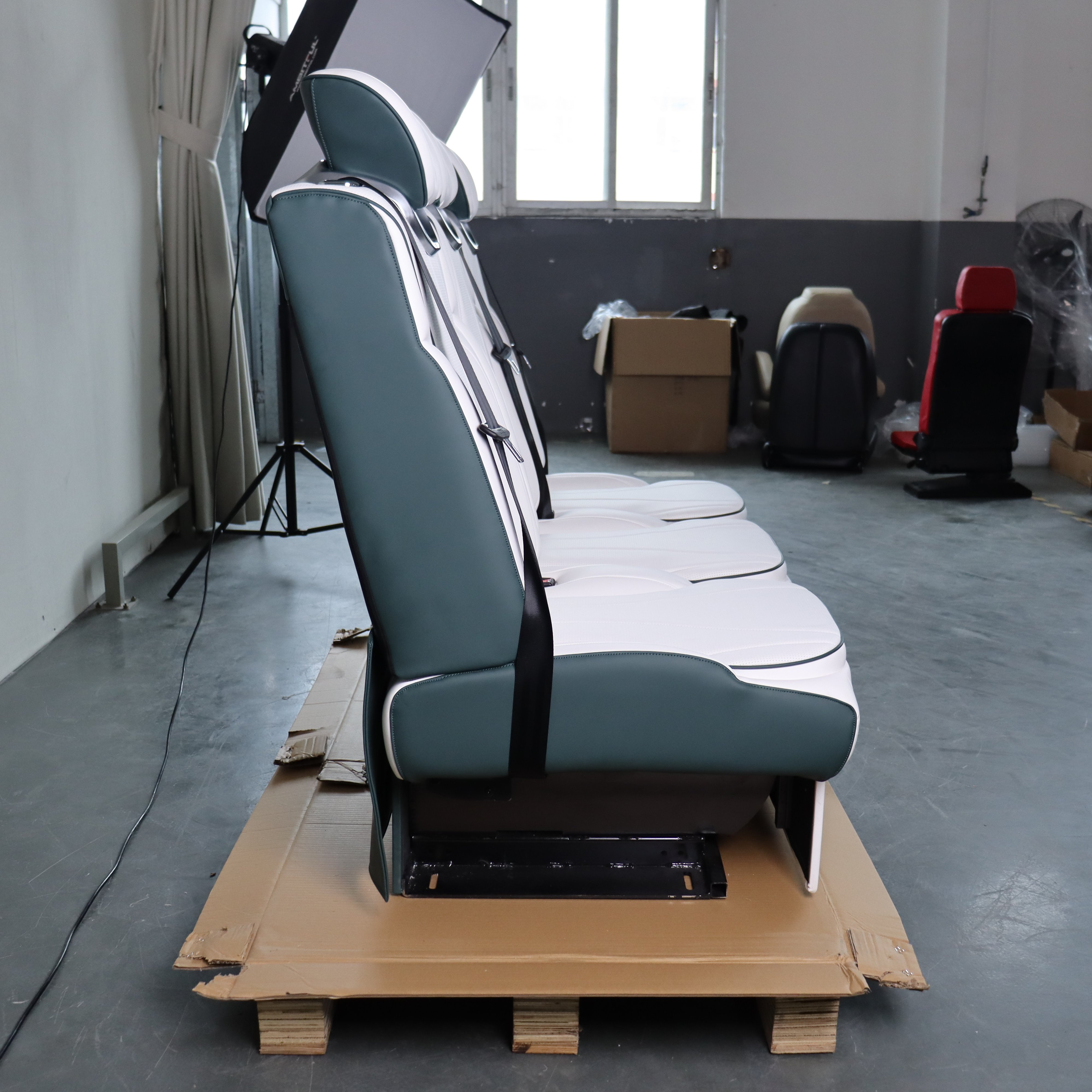 Van Sofa Bed Bench Seat/3 Seats Join Together for Sprinter/V-class/Vito