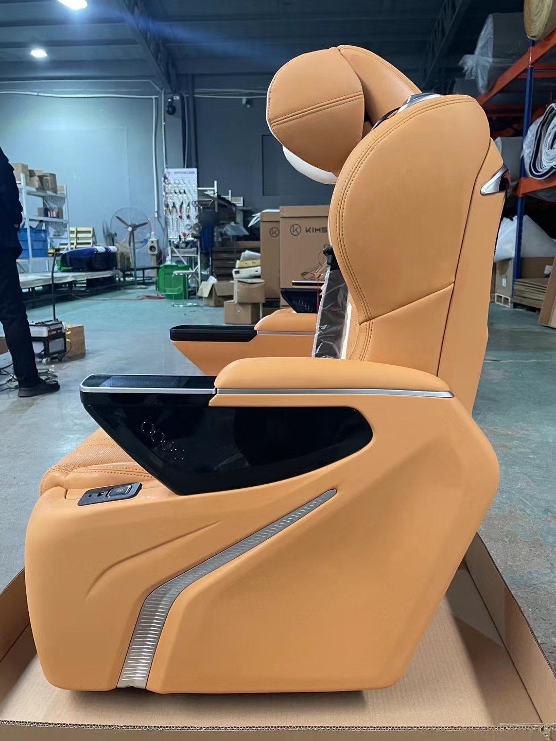 Factory Luxury VIP Customized Electric Adjustable Seat Kit for Toyota Mercedes Vito W447
