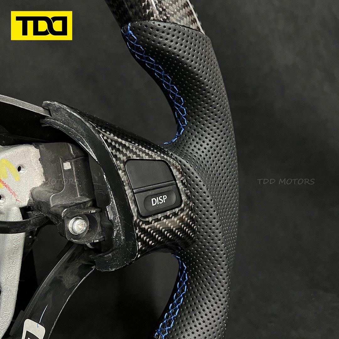 Customized Carbon Fiber Steering Wheel For Lexus IS