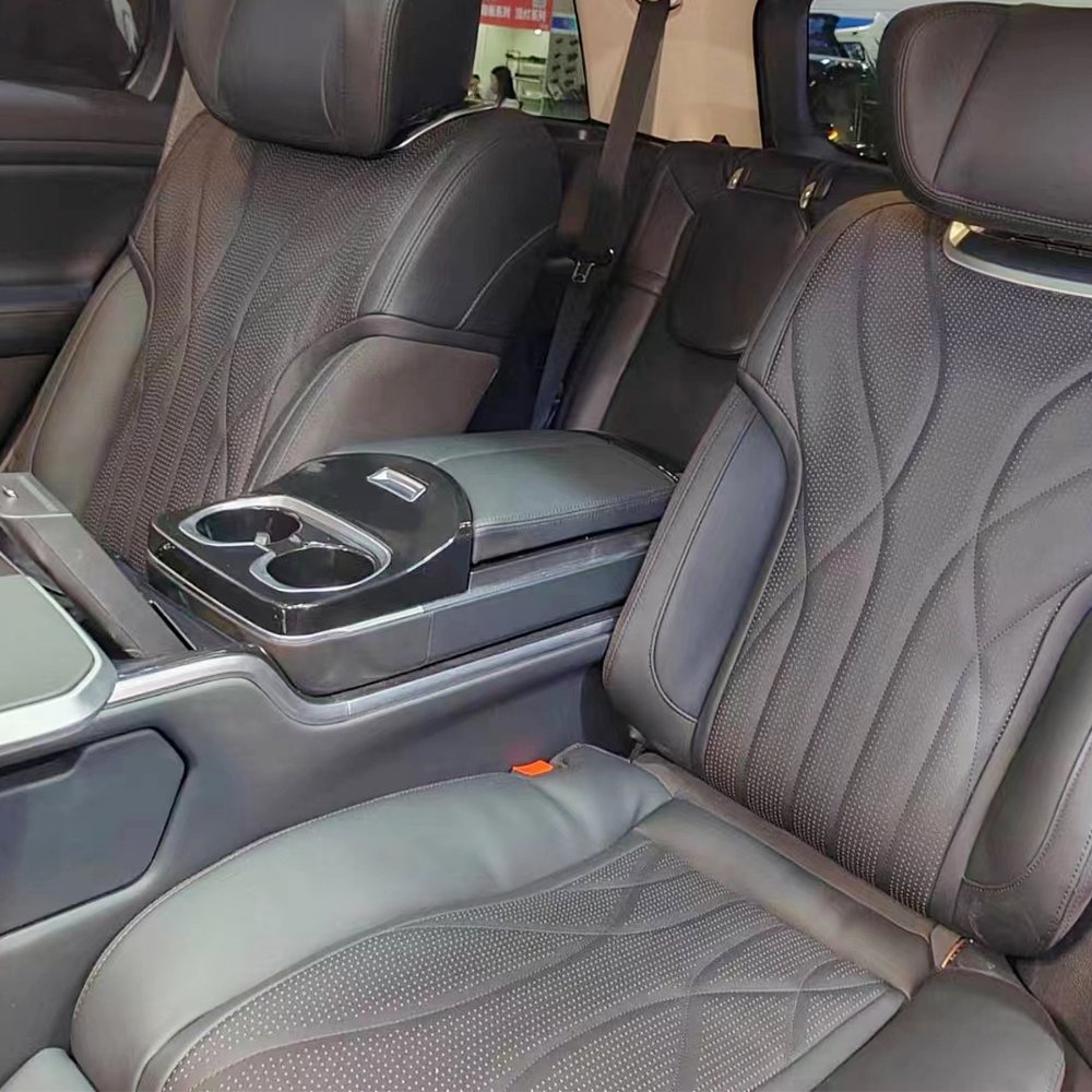 Manufacturer New Car Interior Modification Car Electric Leather Rear VIP Seat Kit With Armrests for SUV Prado