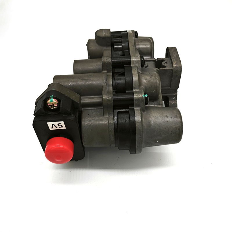 Relay Valve AE4528 1696036 1607416 for DAF 65/75/85 CF Truck Air Brake System
