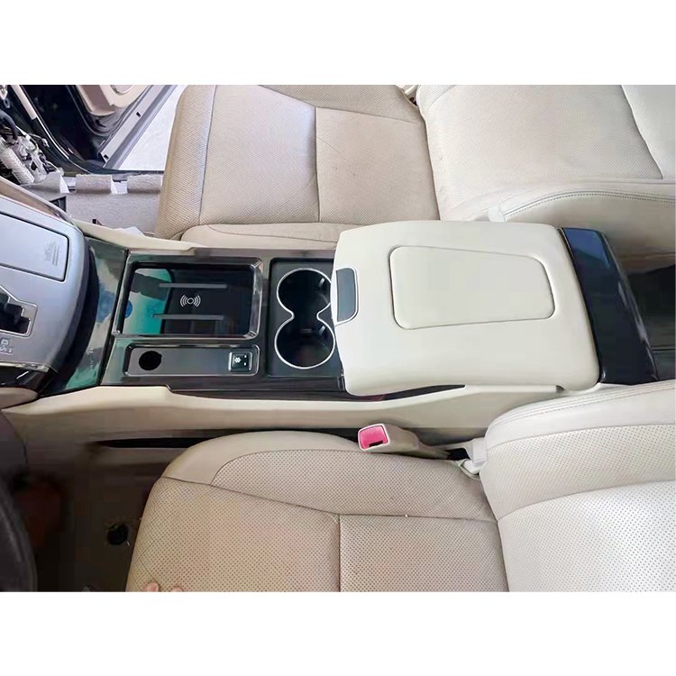 2021 Refrigerator With Luxurious Central Control Armrest for Alphard With Refrigerator