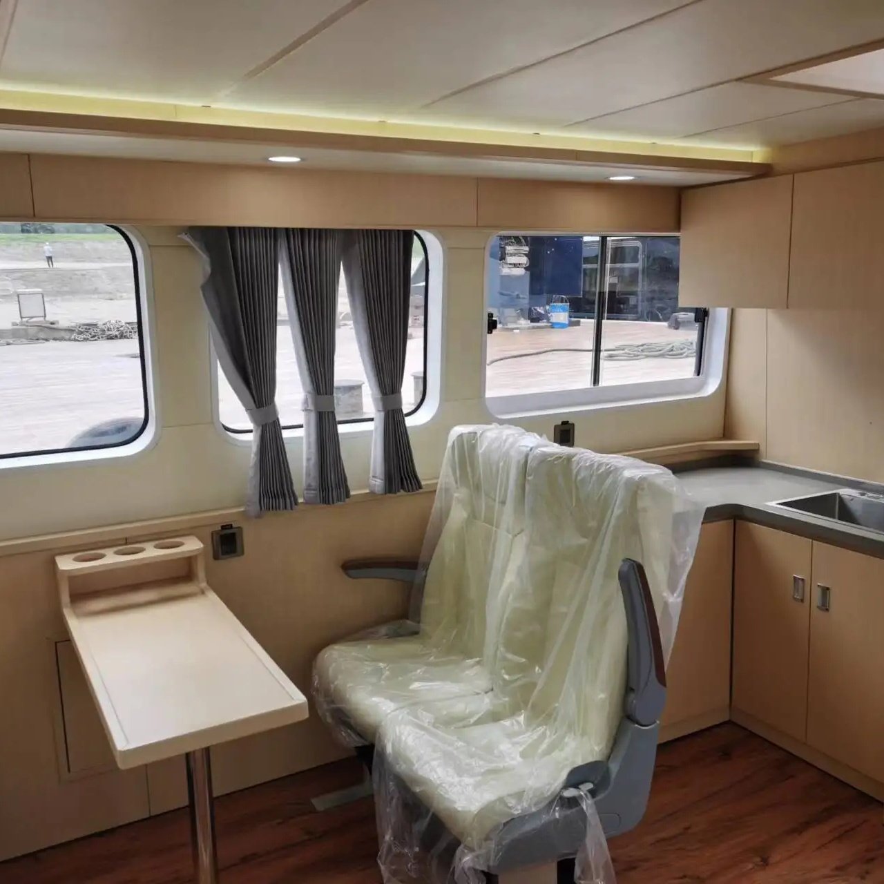 Marine Boat Seats with Armrest Safe Fixed Back Yacht Captain Boat Chair High Quality Ferry Seat