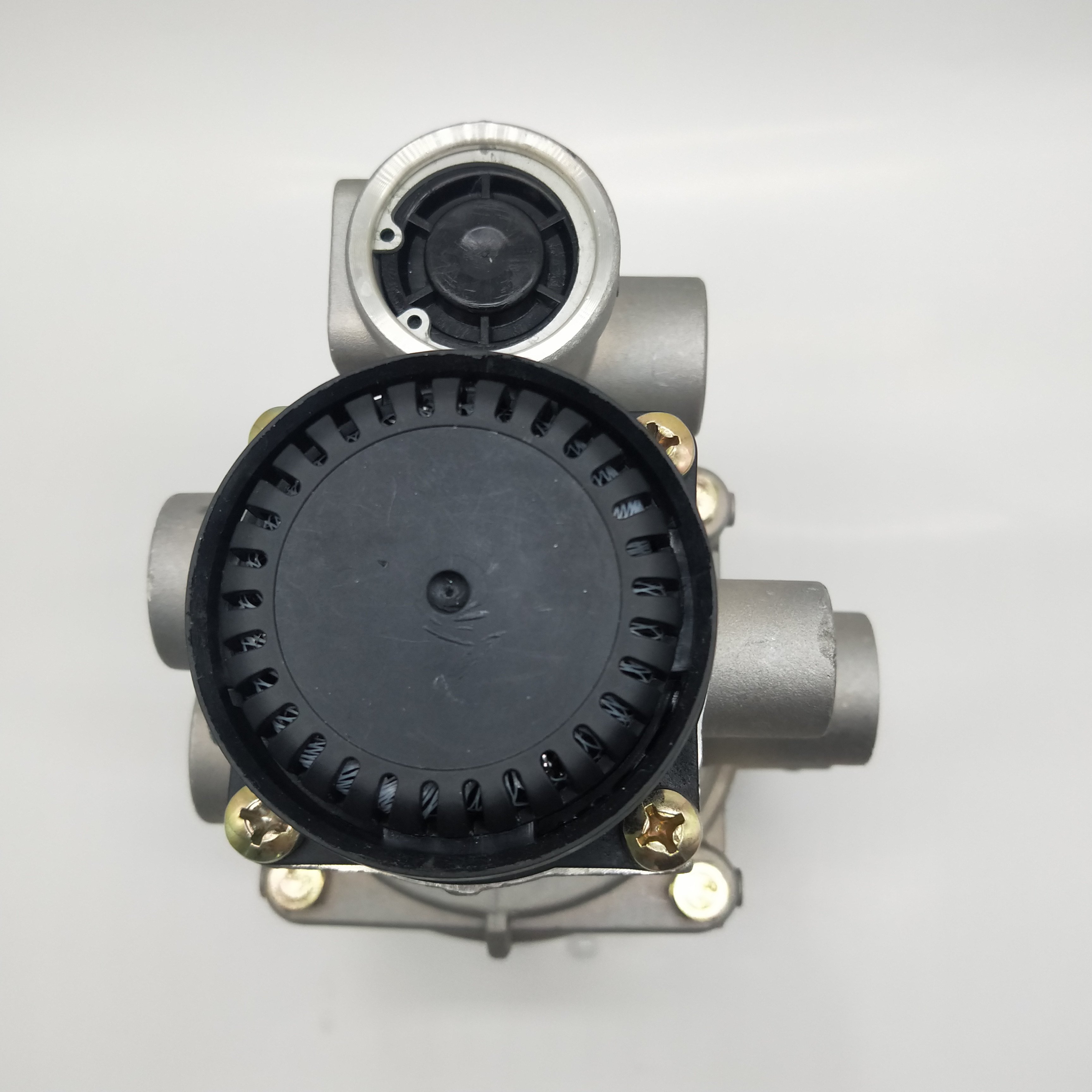 Control Valve/Relay Valve for DAF/MAN/Renault Trailer Spare Parts OE 9730093000